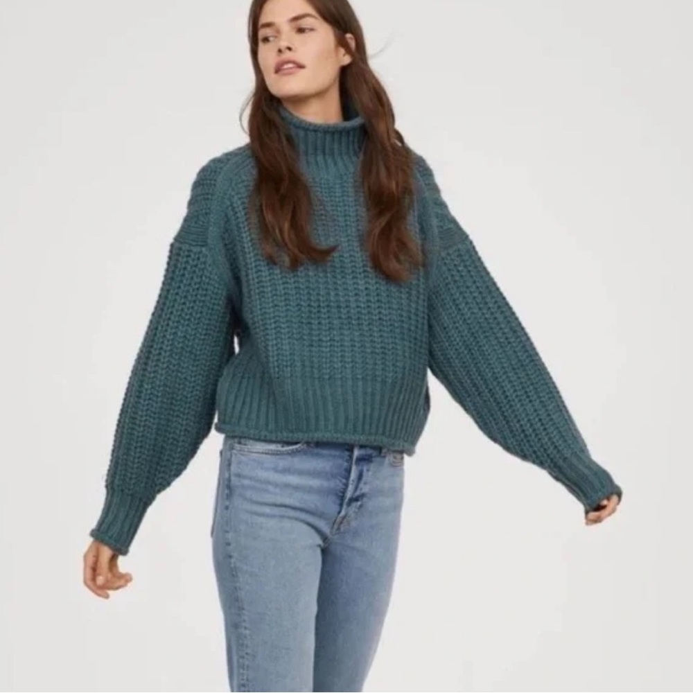 H&M Teal Turtleneck Sweater Size S
